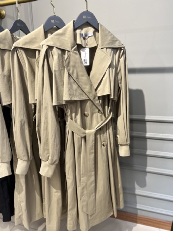 Ribana detay trenckot